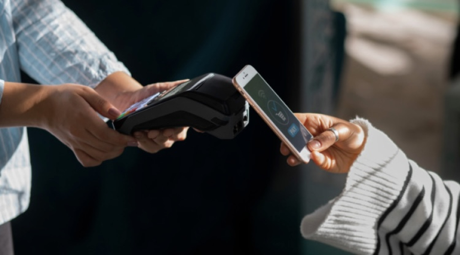 PIX por aproximação começa a valer: veja como funciona e em quais celulares está disponível