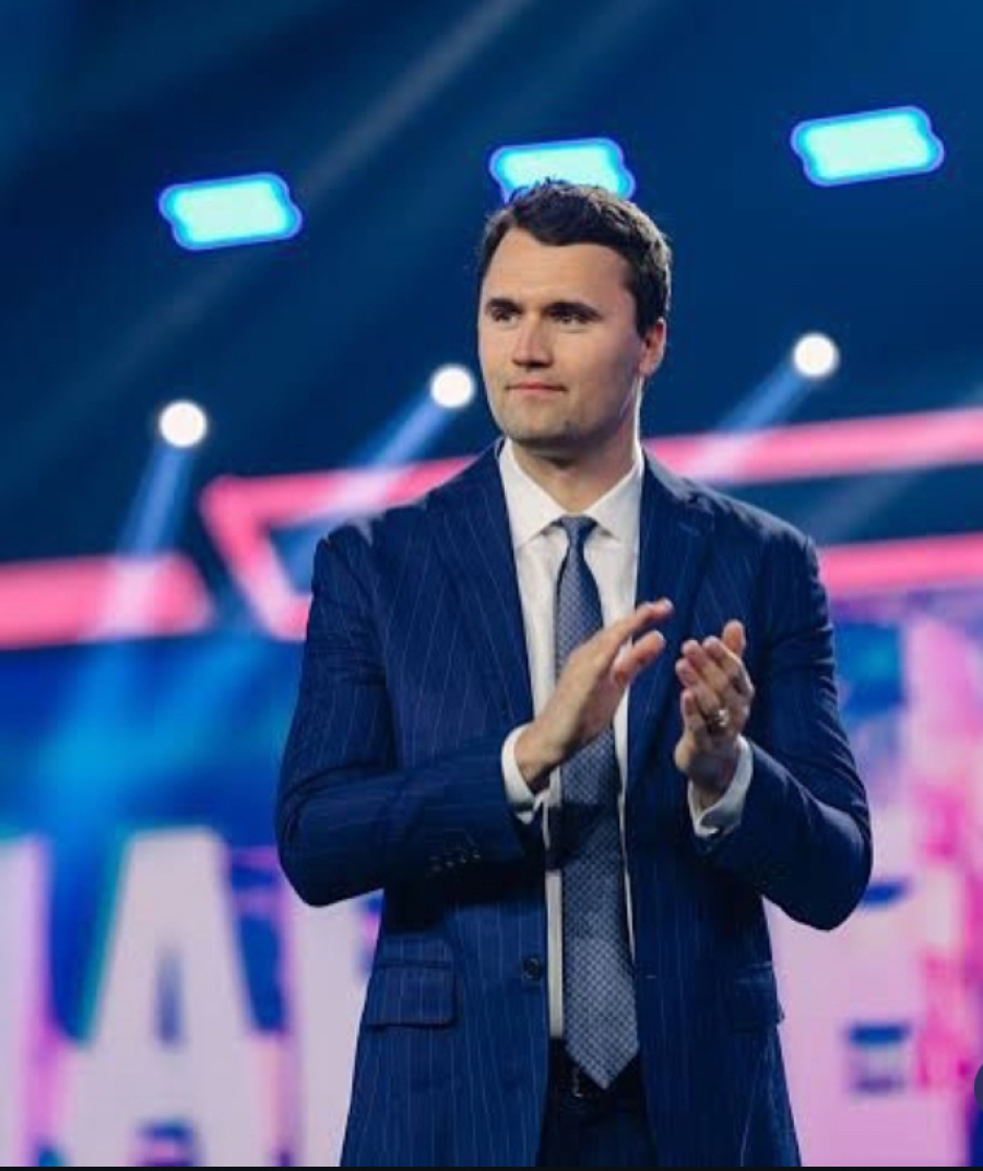 “MORTE CHOCA: Ativista Charlie Kirk é assassinado durante evento nos EUA; líderes religiosos lamentam”