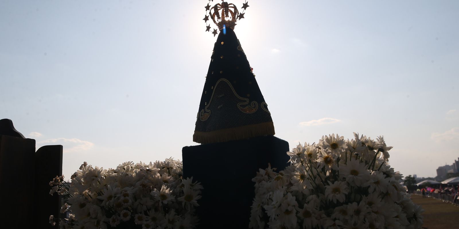 Arcebispo de Aparecida pede desarmamento e atenção à fome e à pobreza