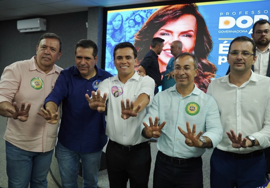  LUCAS CAMPELO REÚNE WAGNER RODRIGUES E DEPUTADOS ELEITOS DE ARAGUAÍNA COM  44 E 22  NO SEGUNDO TURNO