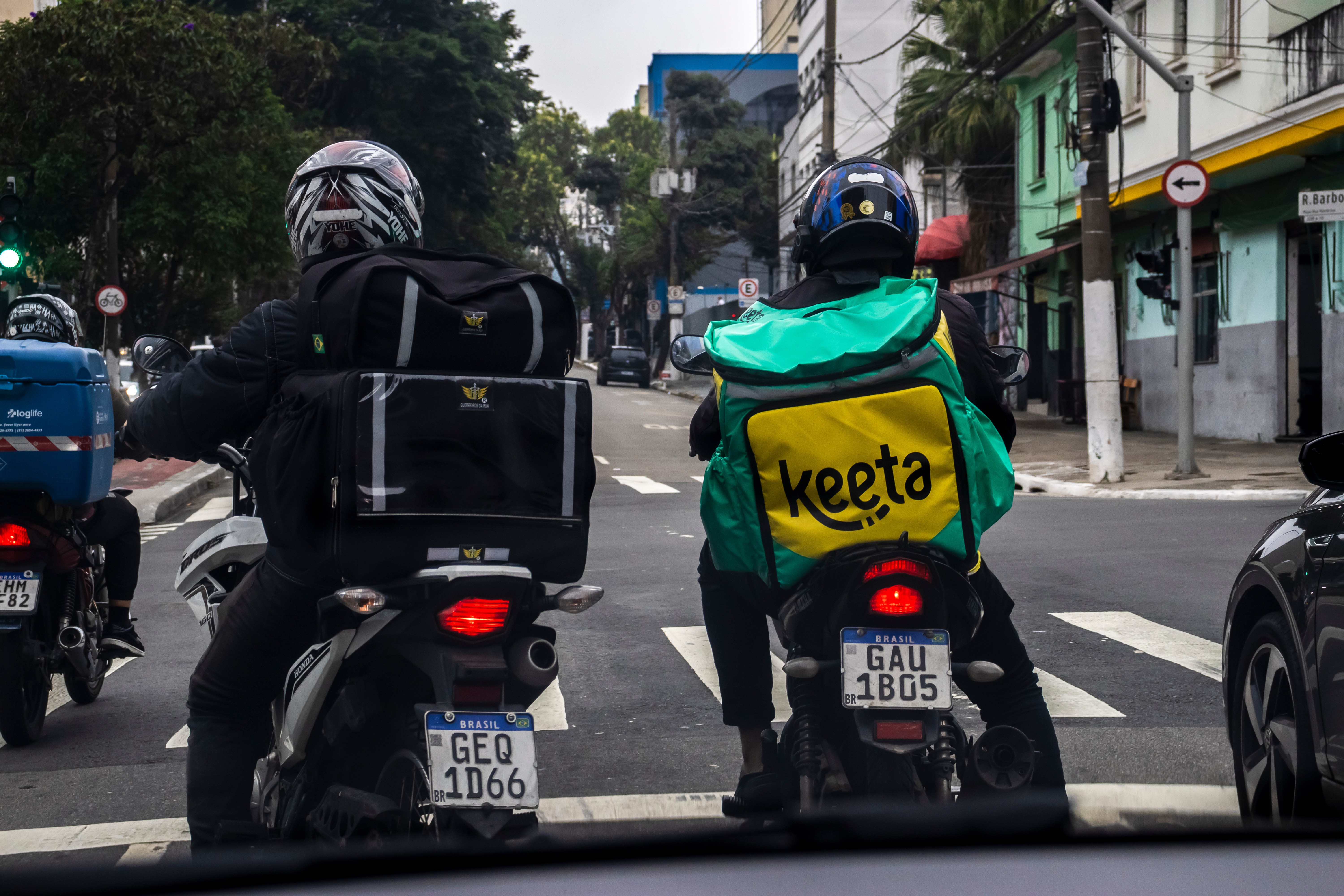 Associação Nacional de Restaurantes processa Keeta para suspensão de compra intermediada