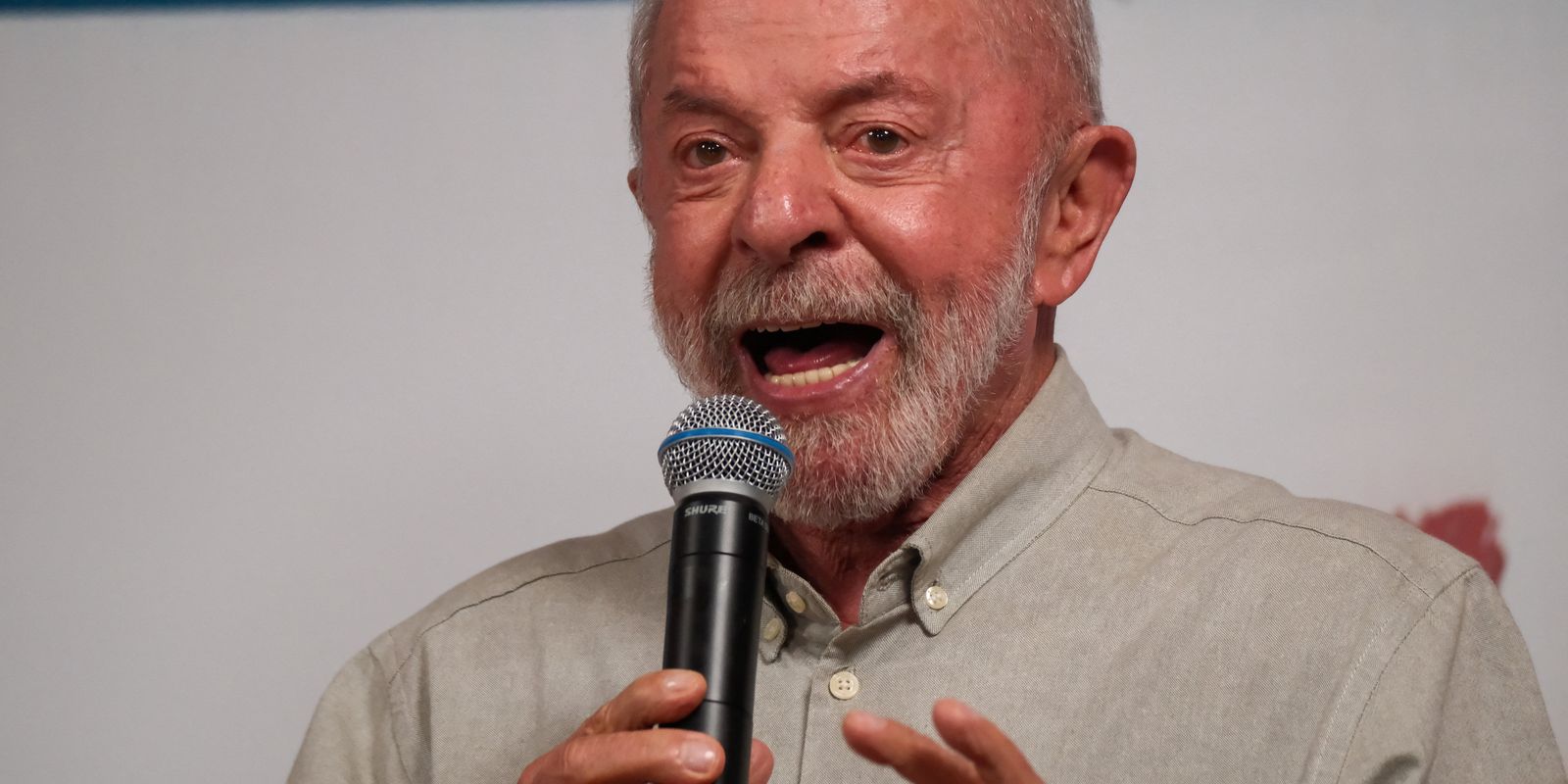 Lula aceita proposta de Flávio para quebra de sigilo bancário